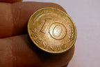10 Pfennig coin  1985 GERMANY - FEDERAL REPUBLIC Oak Leaf