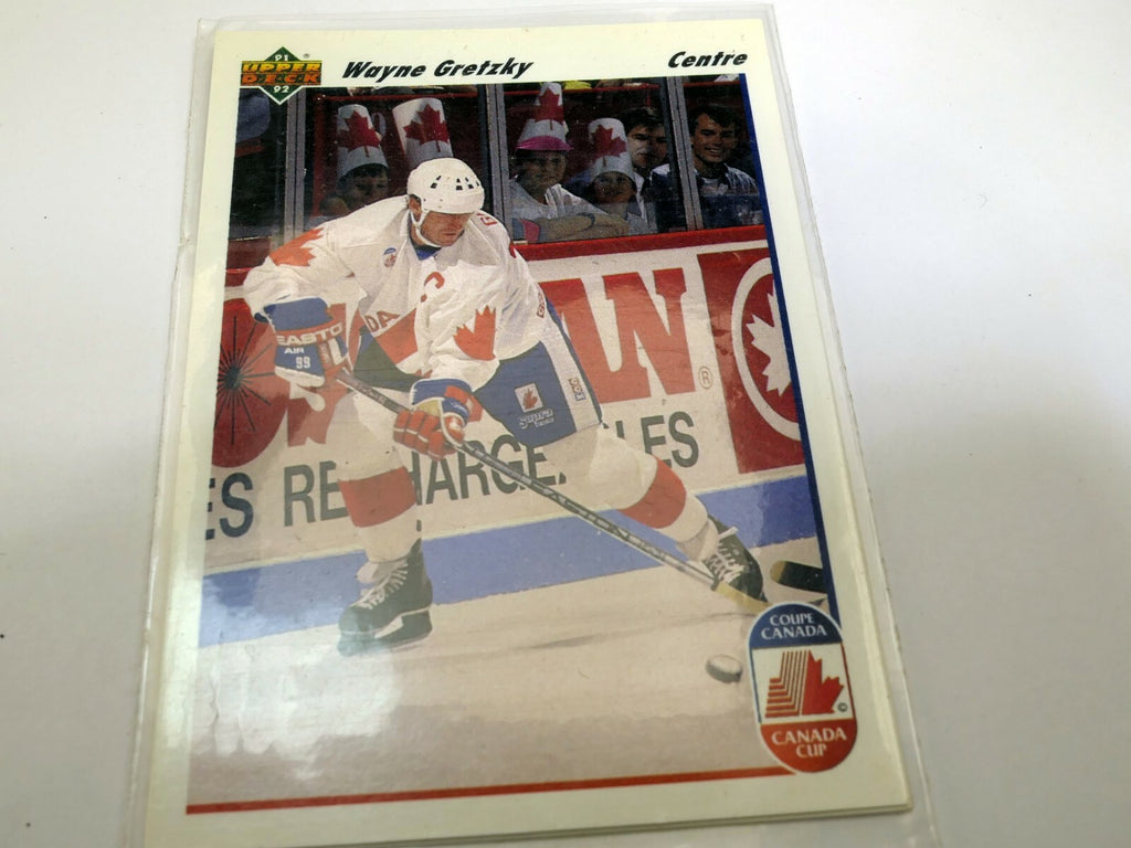 1991 1992 Upper Deck Trading Card # 13 Wayne Gretzky Canada Center