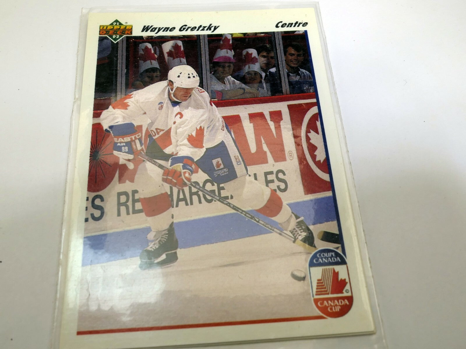 1991 1992 Upper Deck Trading Card # 13 Wayne Gretzky Canada Center