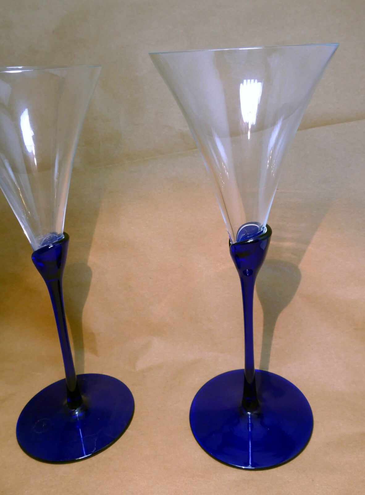 2 COLONY Glasses Flutes Wine Champagne Amaryllis Stem Cobalt Blue 9.6" tall set