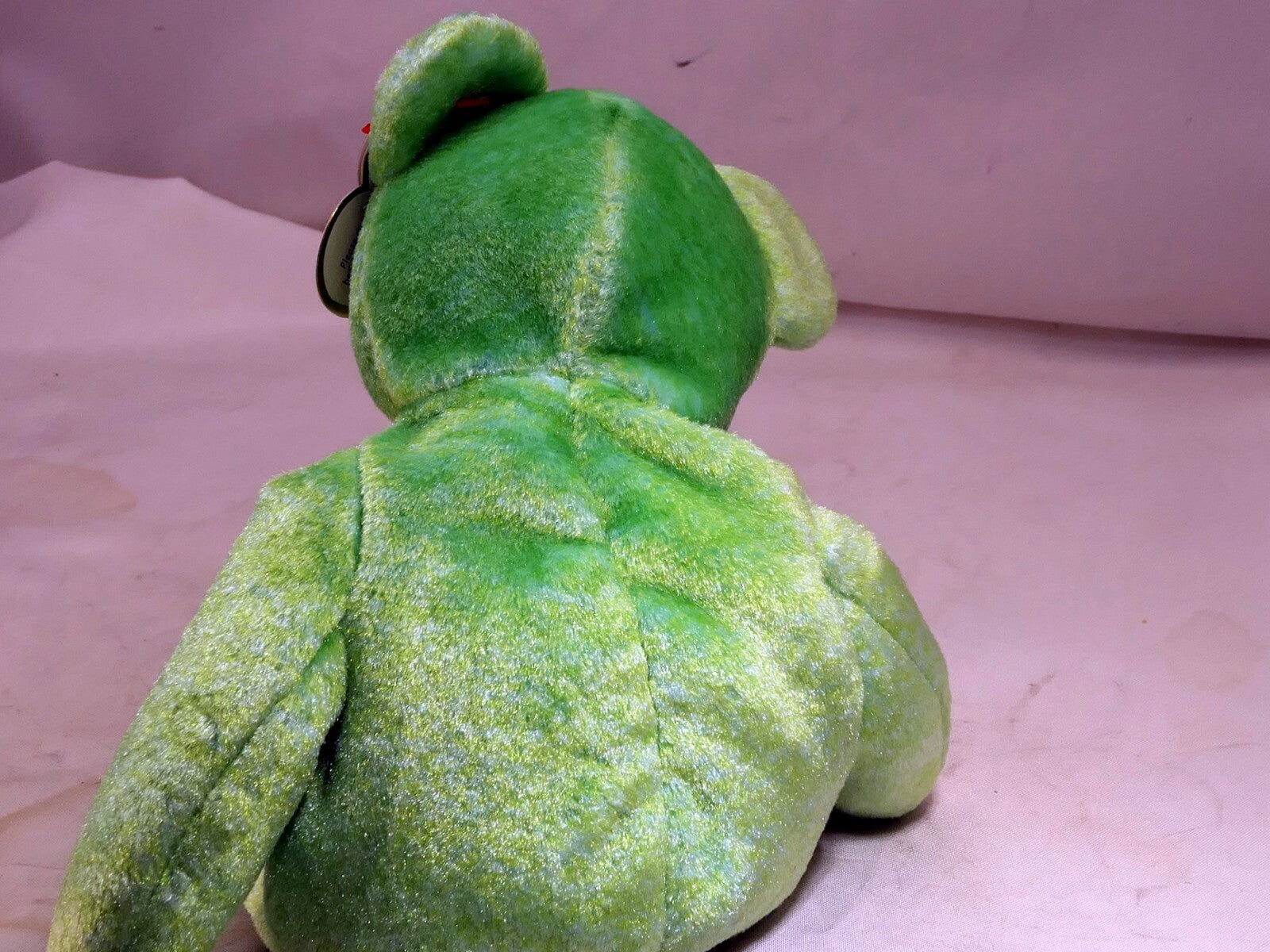 TY Beanie Baby Kicks The Bear  Plush Toy  1999 MWMT