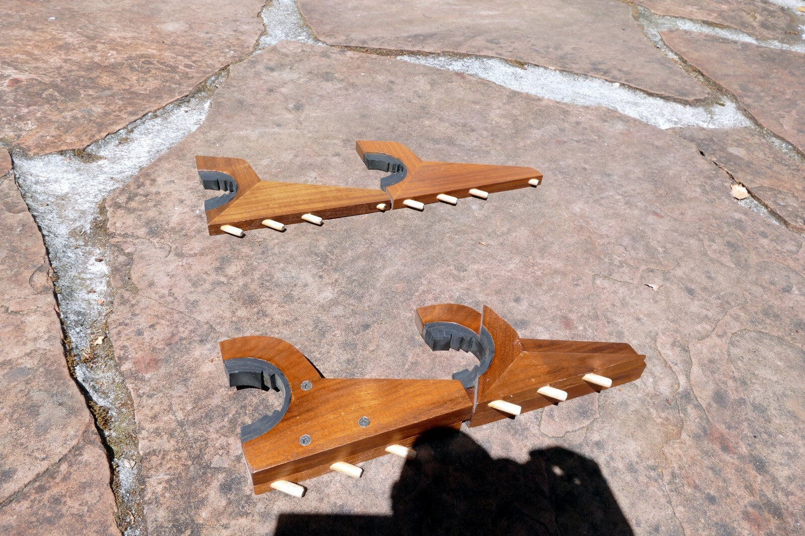 2 Rifle Gun Rack Wall Mount Wooden Shotgun Holder Gun Display Hanger Hand made