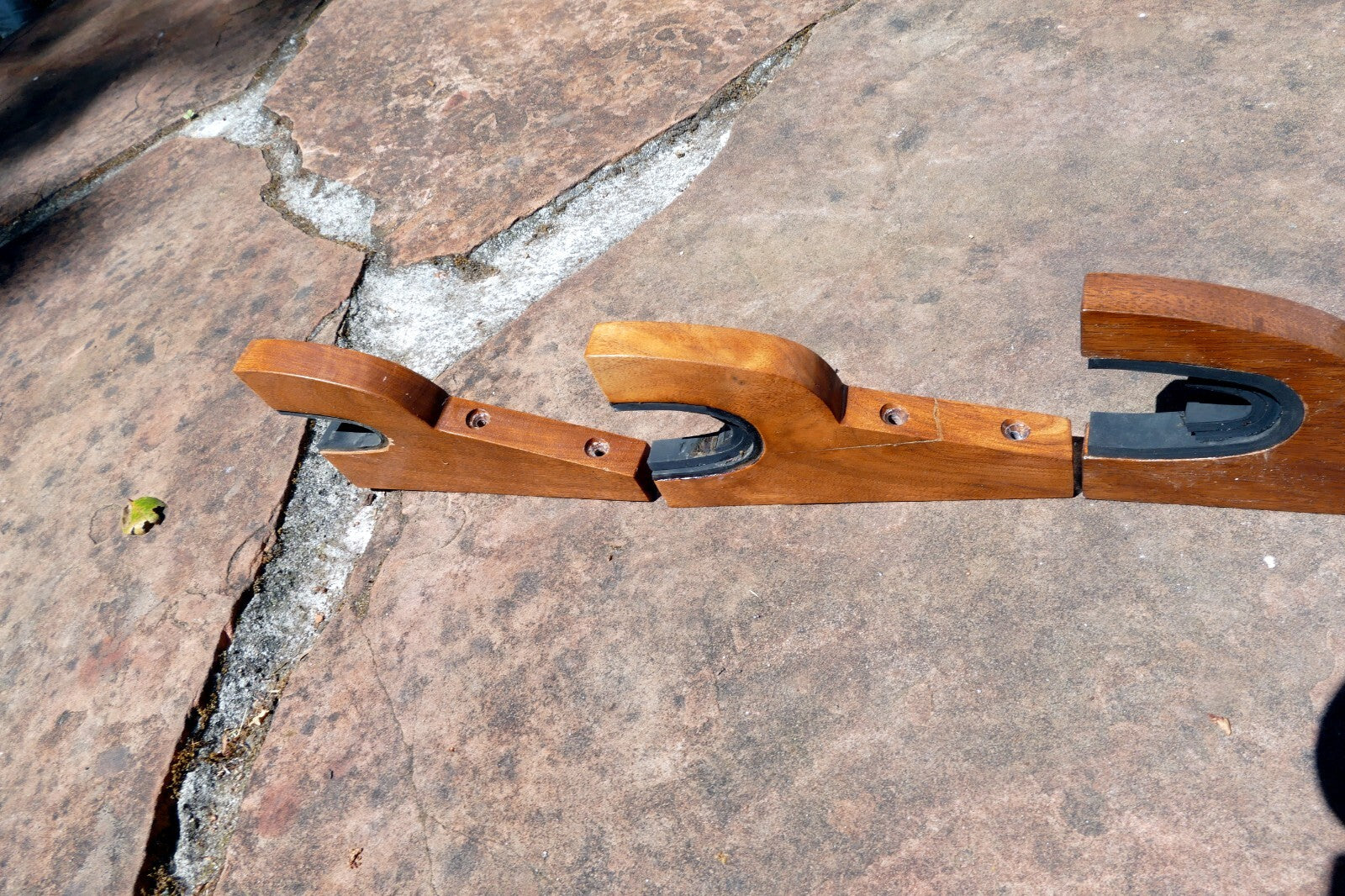 4 Rifle Gun Rack Wall Mount Wooden Shotgun Holder Gun Display Hanger Hand made