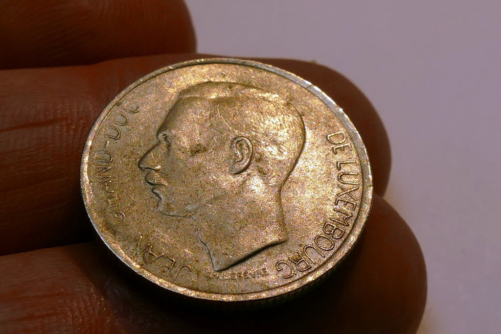 1976  Luxembourg 5F Coin  Franc