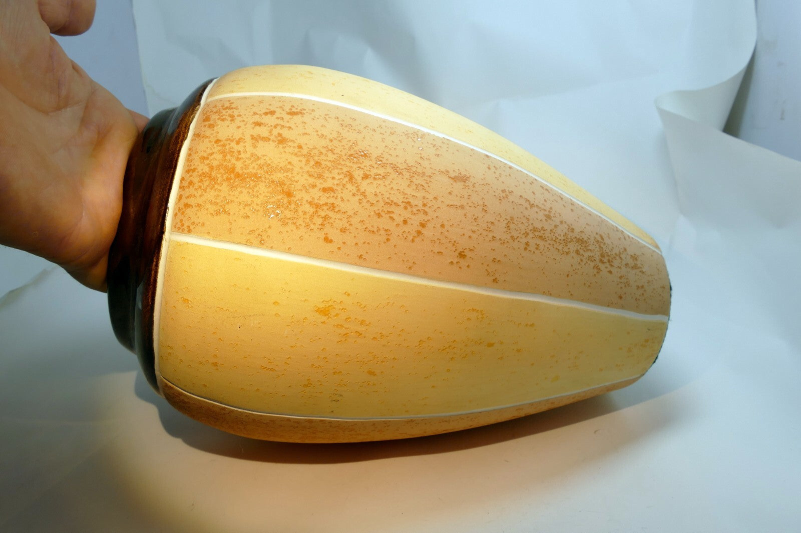Art Pottery Ceramic Vase 1997 GB Gillian Bliss Signed sand light brown 11"