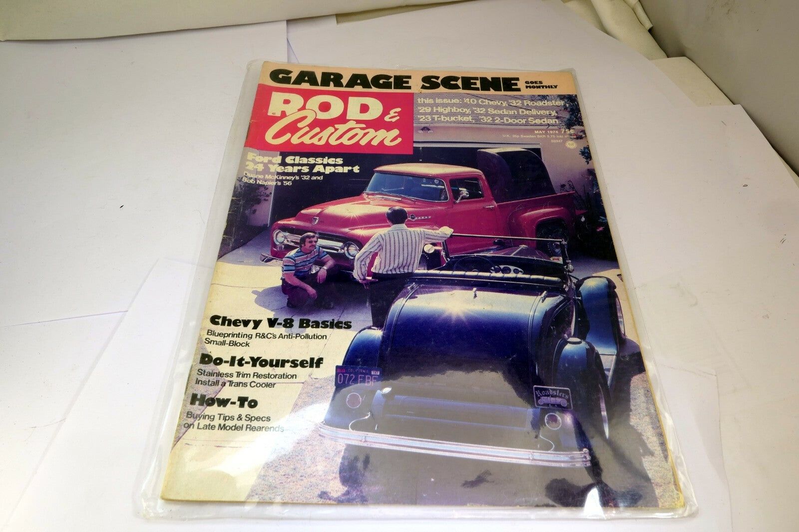 Rod & Custom Magazine May 1974 Garage Scene Chevy V-8 small-block '40 Roadster
