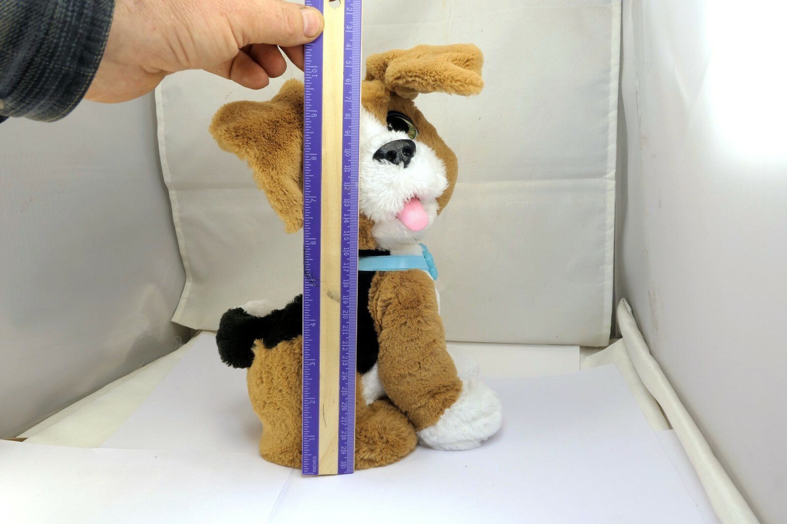 Hasbro Fur Real Friends   Brown White Dog  Barks 10" Large