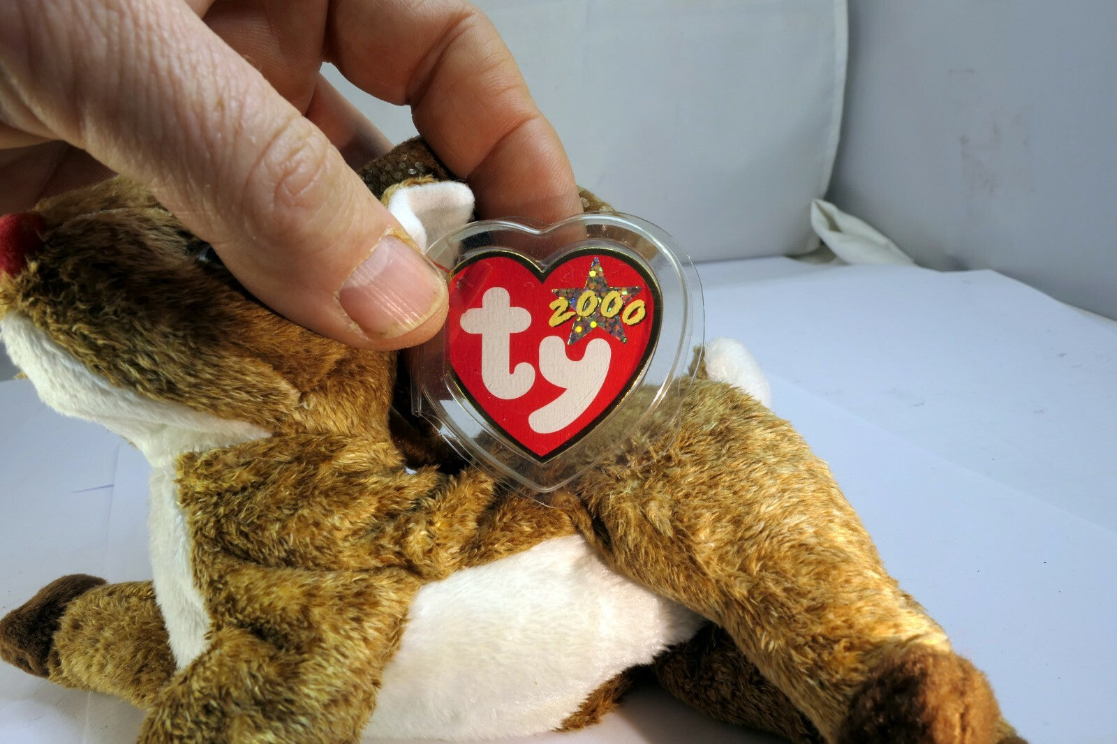 TY Beanie Baby Roxie ( 2000 Collection ) Reindeer RED nose deer Christmas