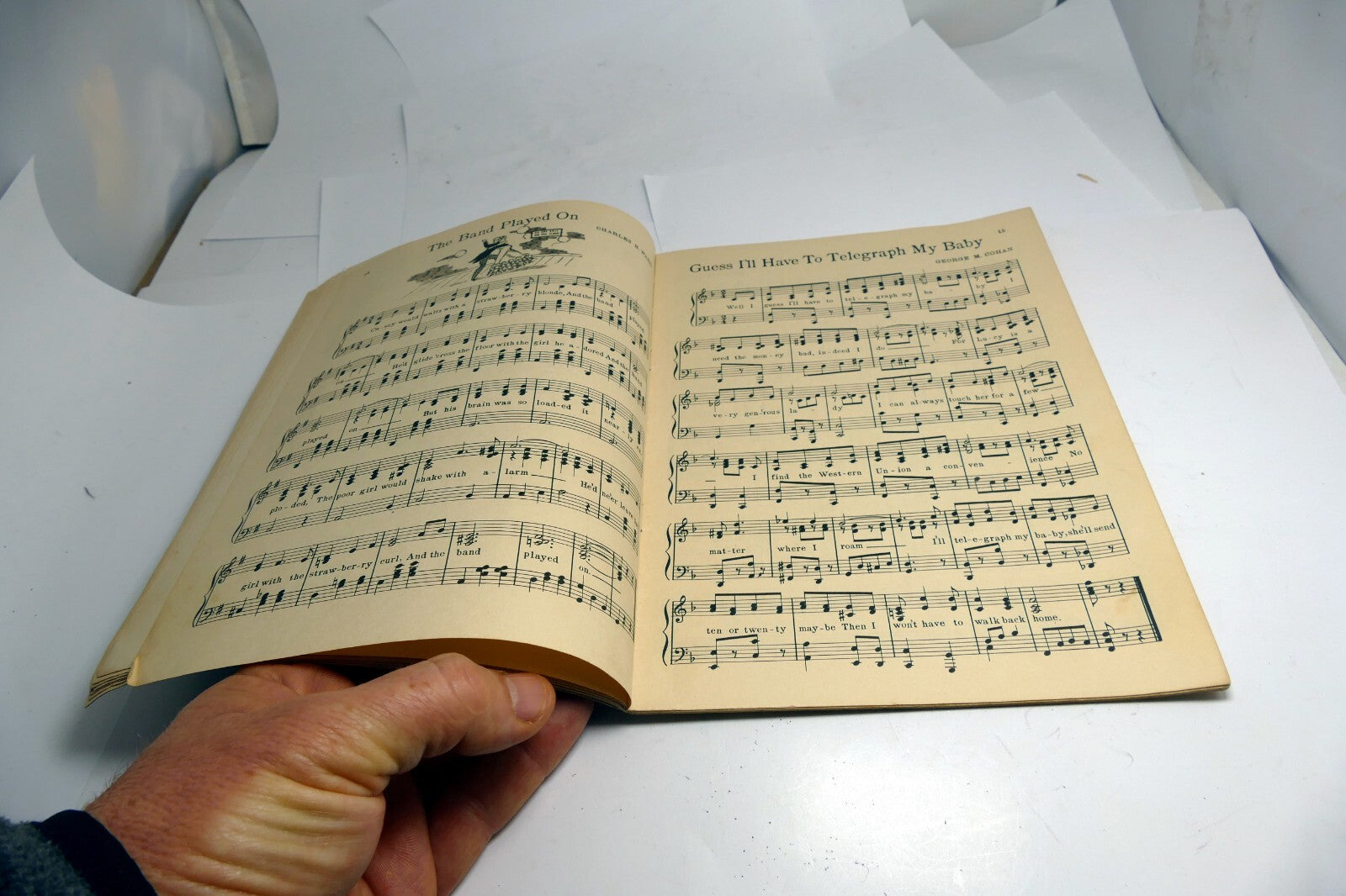 Treasure Chest of OLD TIME SONG HITS ©1935 Treasure Chest Publications, Inc