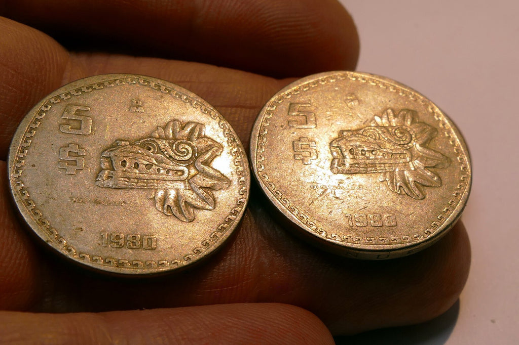 1980 BANCO OF MEXICO $5 PESOS COIN ( 2 pack lot of two)