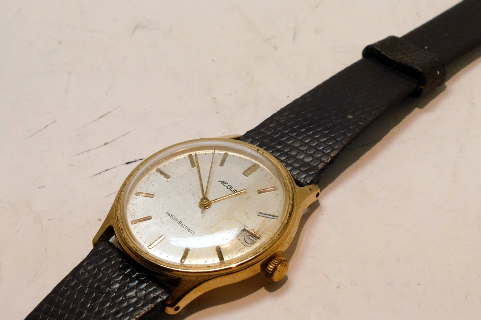 Acqua Quartz Unisex Gold Tone Watch Leather Band Water Resistant A6 - AS IS PART