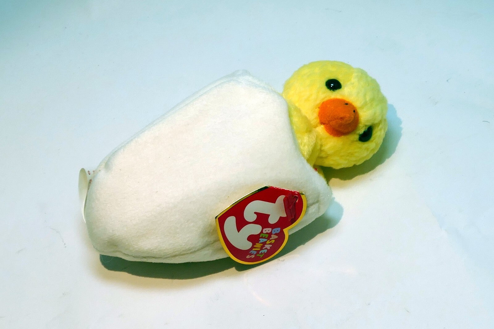 TY Basket Beanie Baby - EGGBERT the Egg & Chick Stuffed Animal Toy 4" small