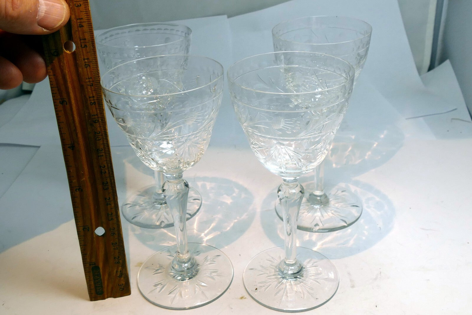 QUEEN'S Anne Lace Bohemian Wine Stem Glass Clear Cut Etched set of 4 Goblets