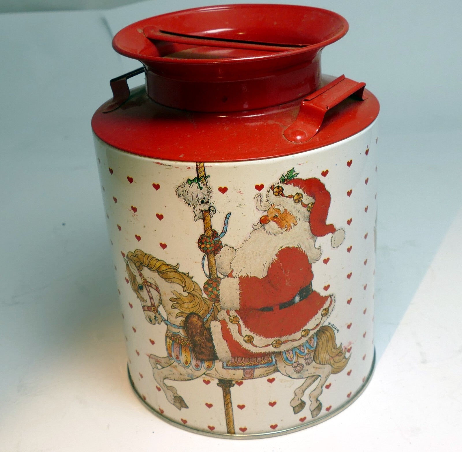 Metal tin christmas round serving cookie jar container santa carousel giordano