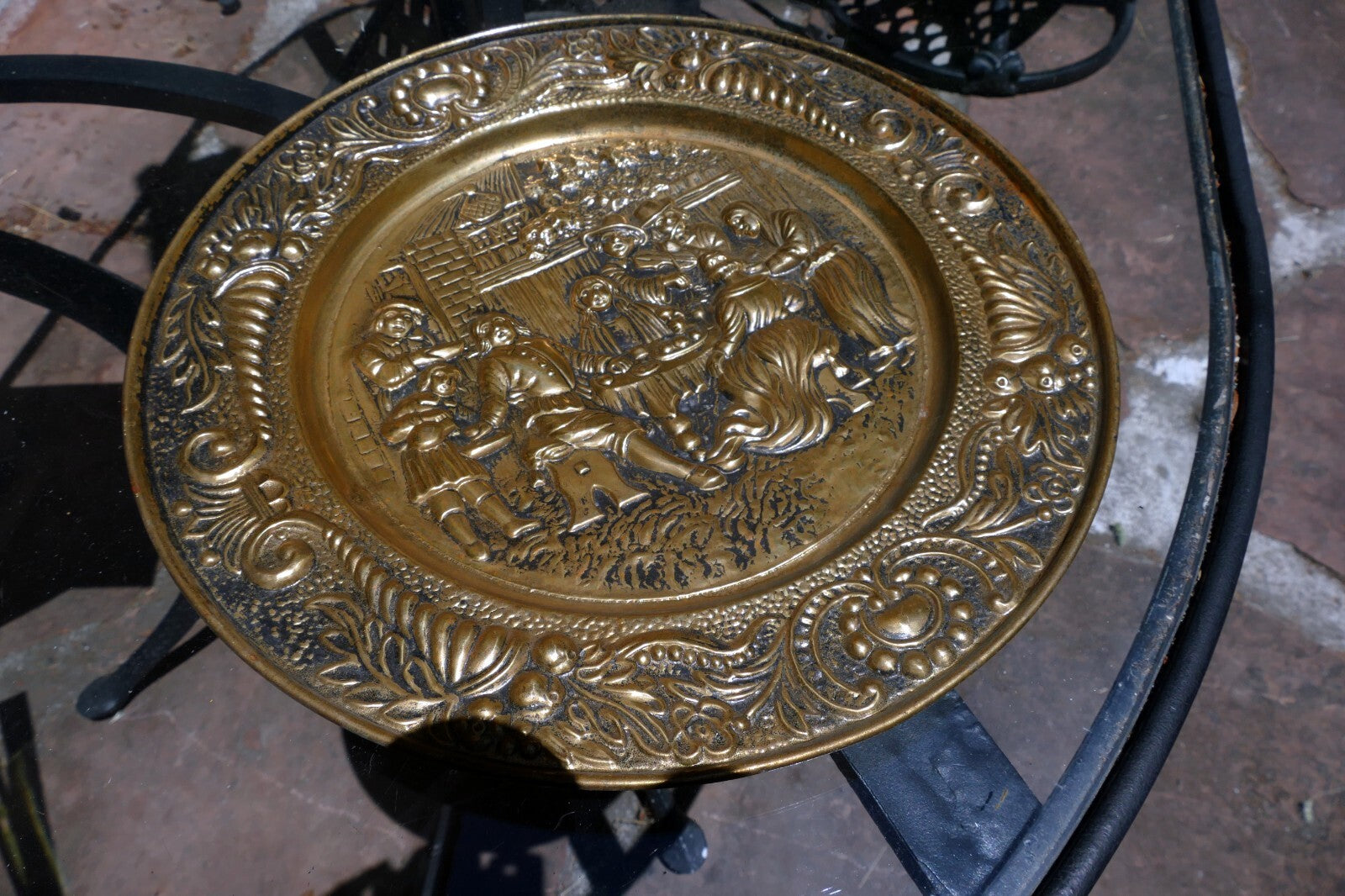 14" Antique Brass Pub Tavern Theme England Plates hanging Wall Art decor party