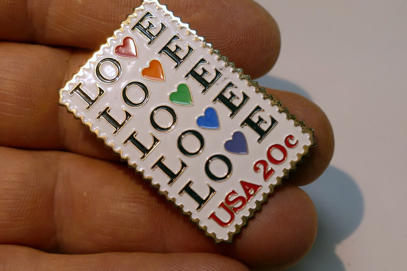 USPS Love Series (Love Birds) 20c US Stamp Collectible Hearts Enamel Pin - MINT