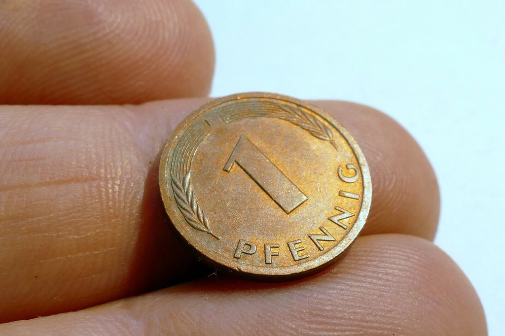 1 Pfennig coin  1984 GERMANY - FEDERAL REPUBLIC with Oak Leaf