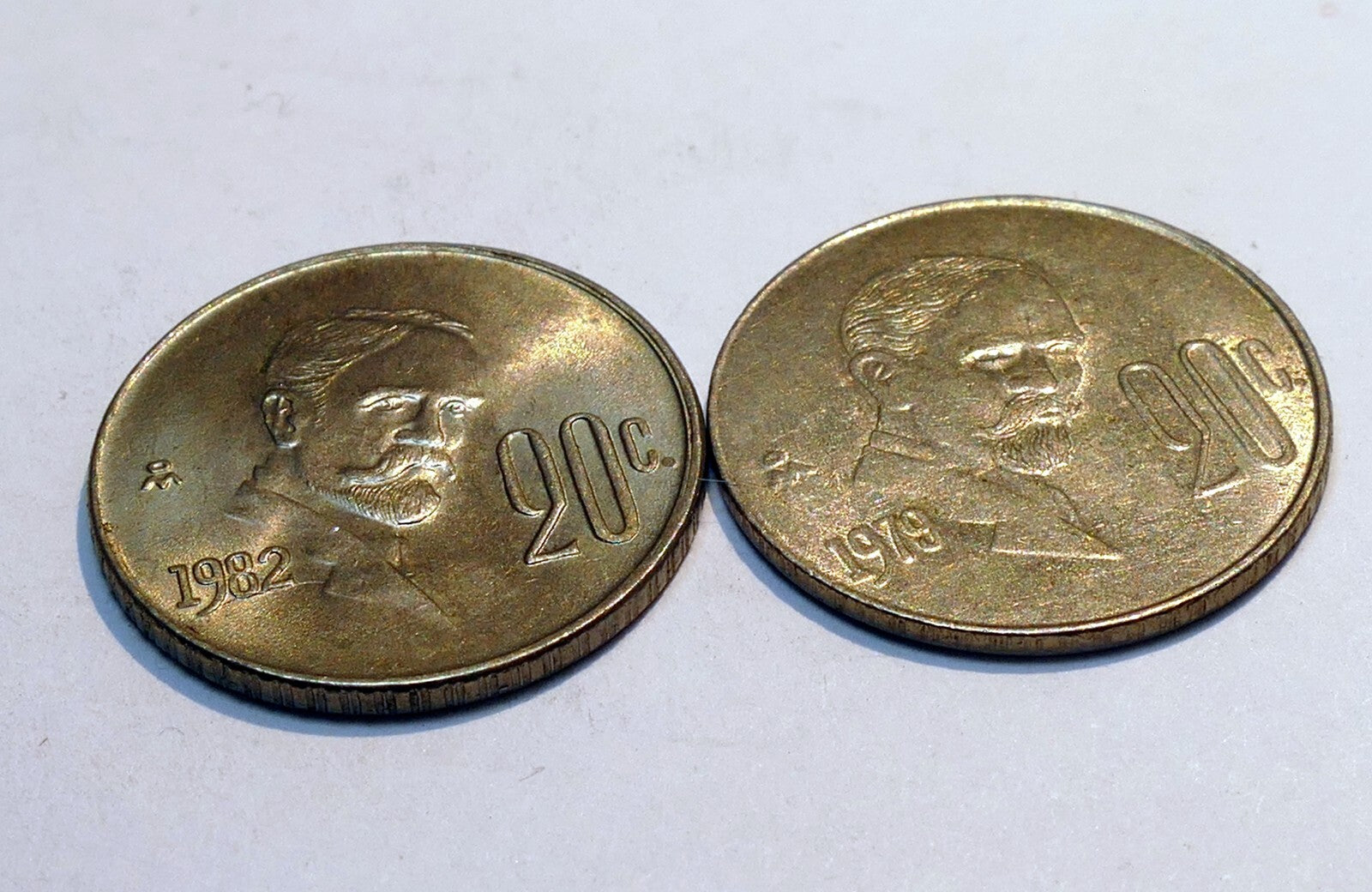 20 c centavos mexico coin 1979 and 1982 ( two pack lot)