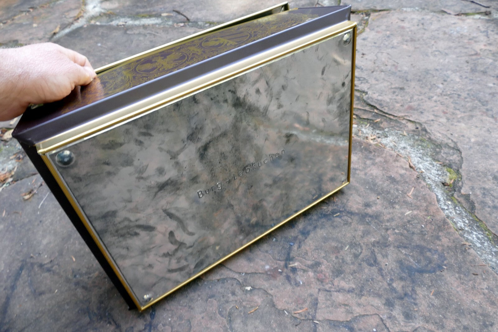 German Tin Box Schumann Nürnberger Burg Lebkuchen 12X15X5" large knight metal