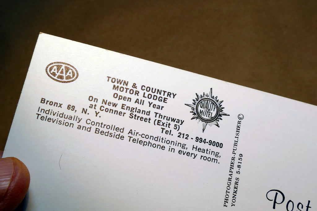 Town & Country Motor Lodge Bronx NY AAA 1970's Postcard - unposted