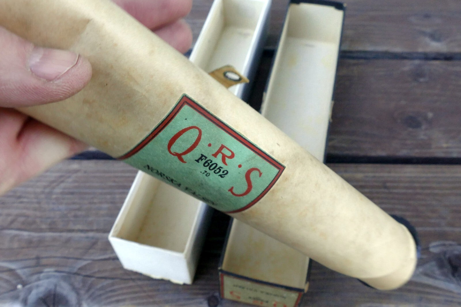 QRS Word Piano Roll F6052 Norska Valsen waltz