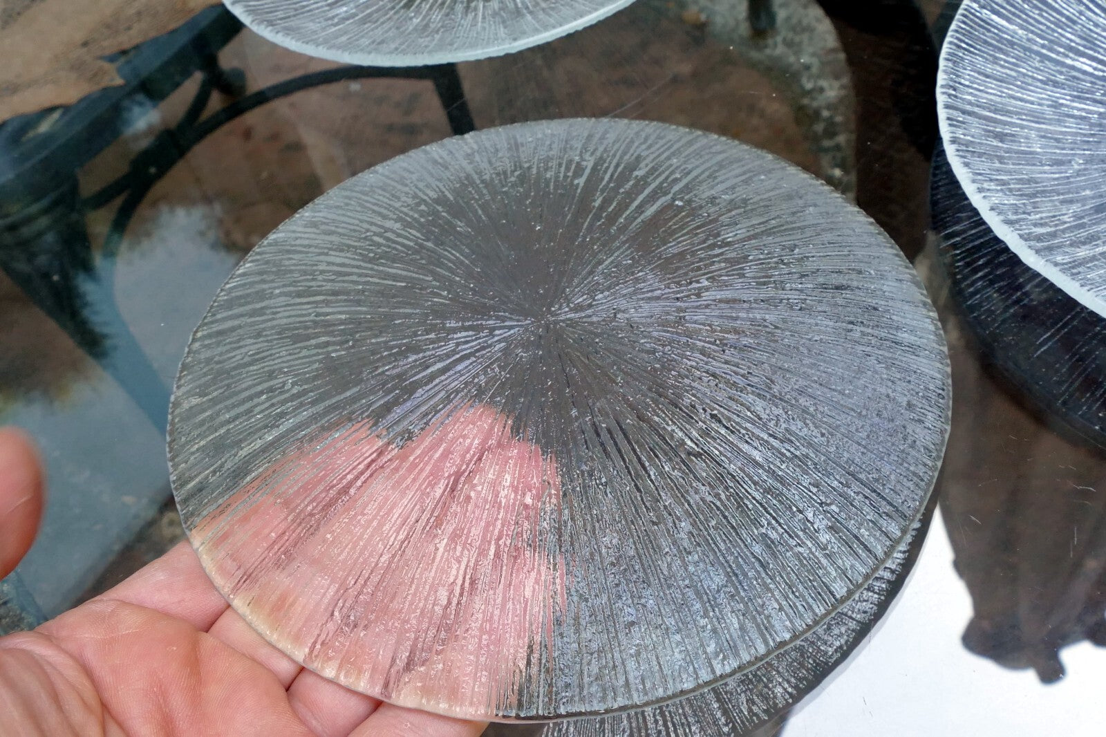Sasaki Japan Rain Textured Clear Glass 7" Round Plate Salad  set of 4