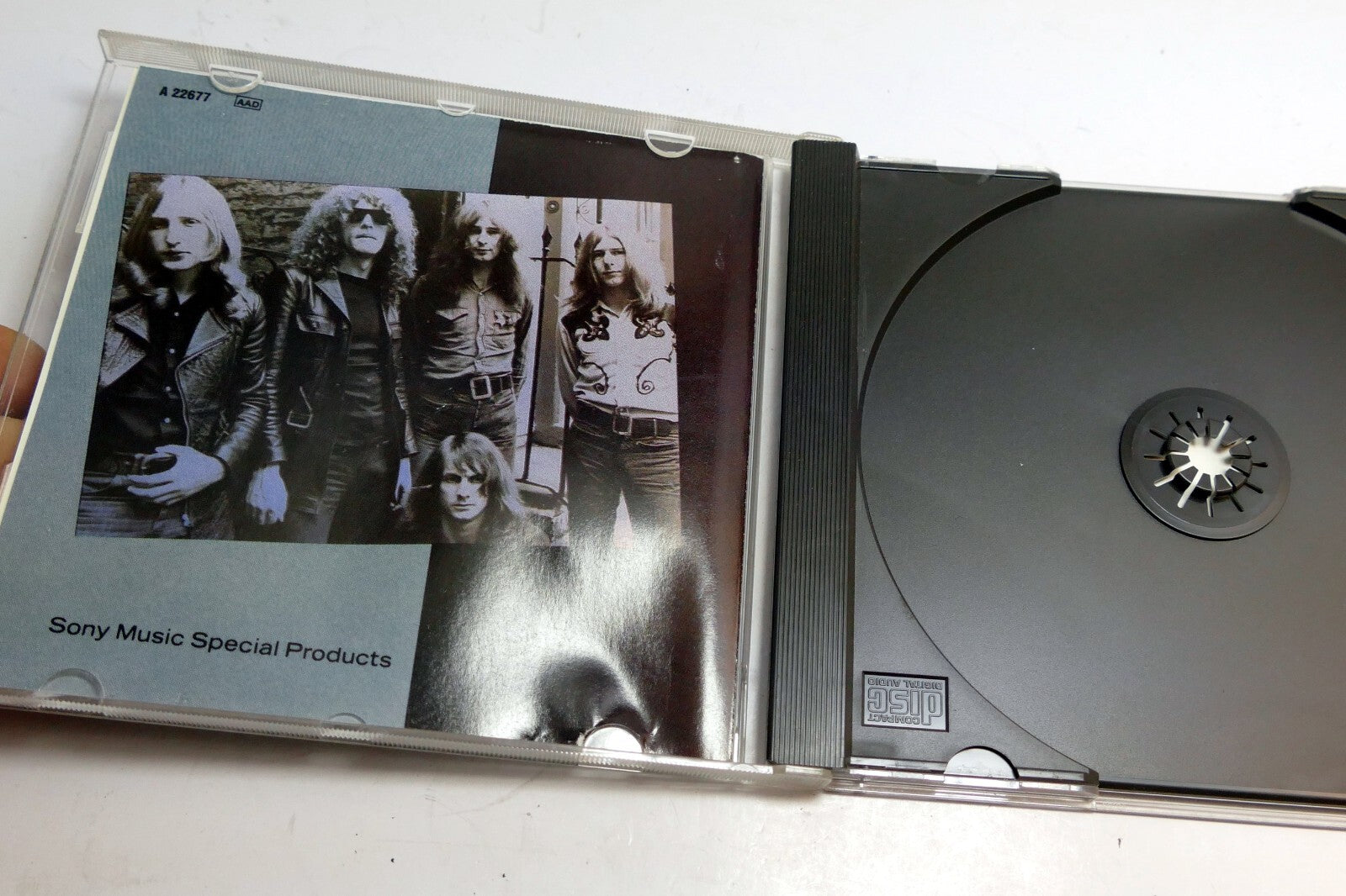 Cover art only Mott The Hoople London to Memphis A 22677  (NO CD included)