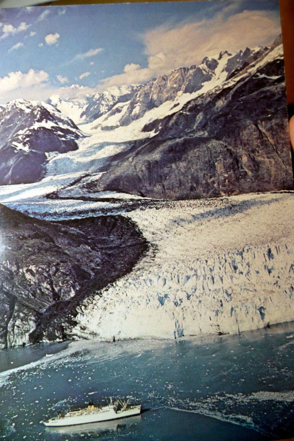 Ss universe world explorer cruises 1980's postcard unposted alaska usa glacier