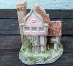 David Winter  SUFFOLK HOUSE Hand Painted Made in England