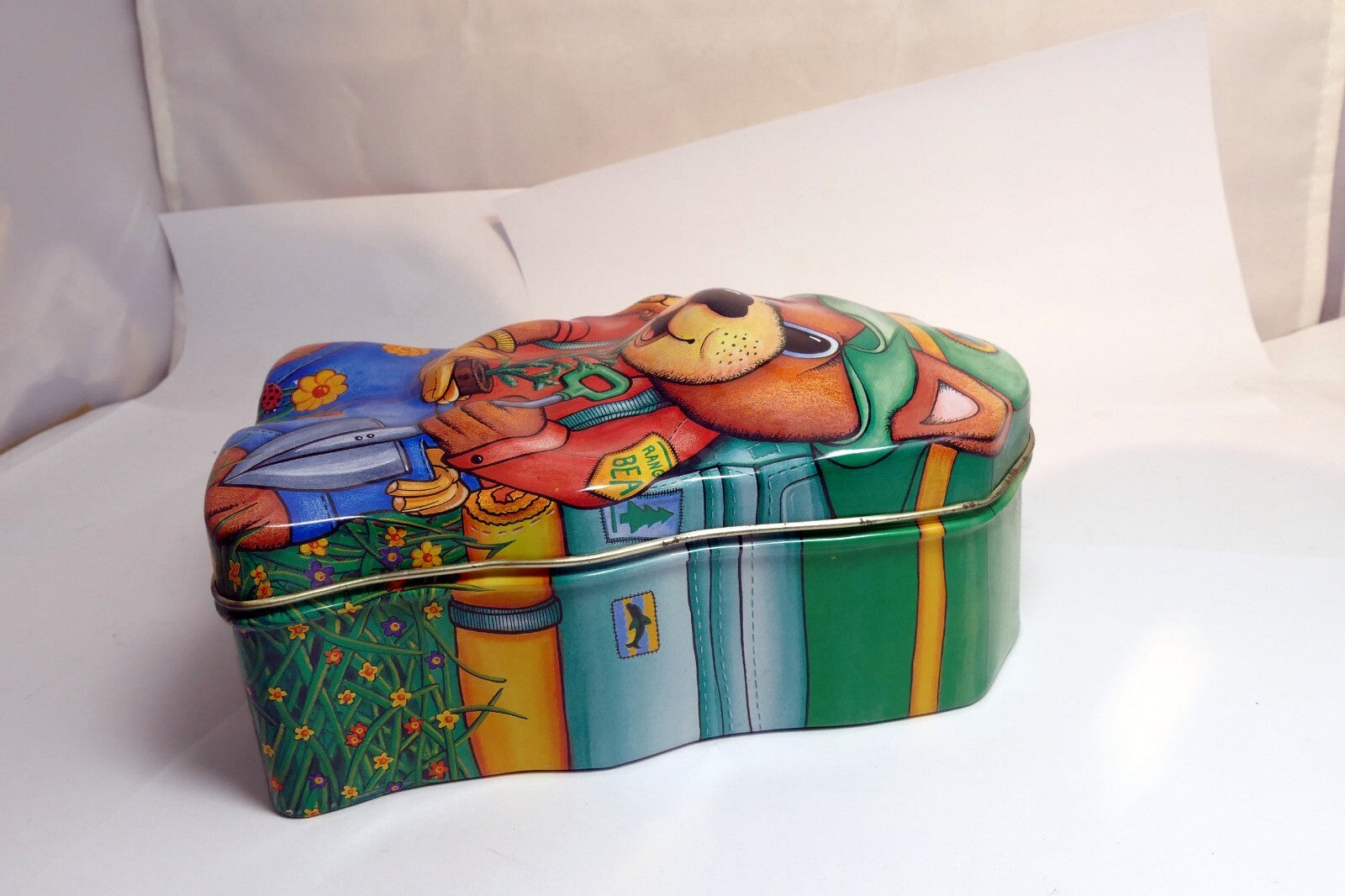Metal Tin/Container Cookie/Biscuit Bear Ranger Boy Scout  4X7"