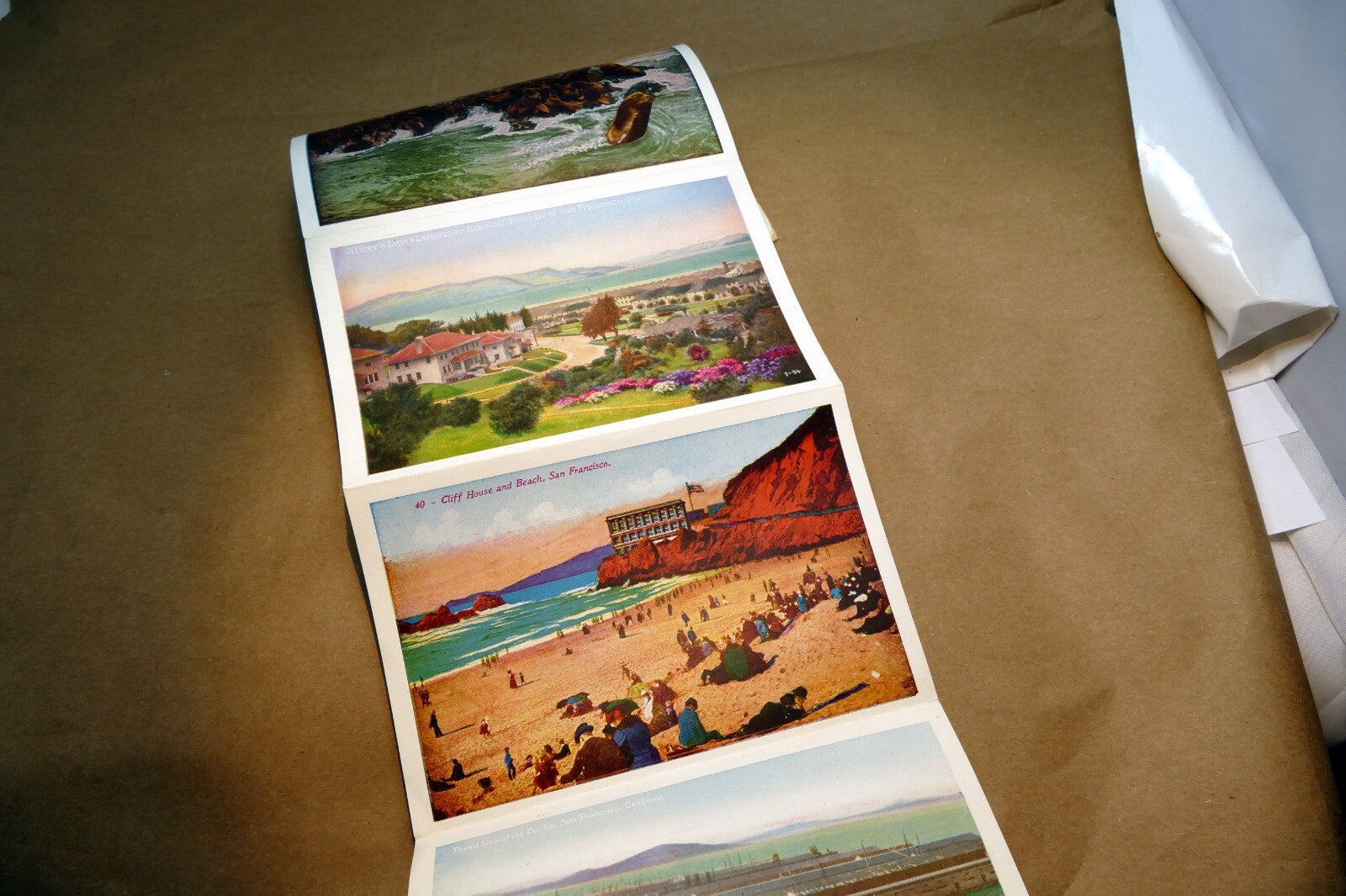1924 SAN FRANCISCO GOLDEN GATE souvenir POSTCARD color book