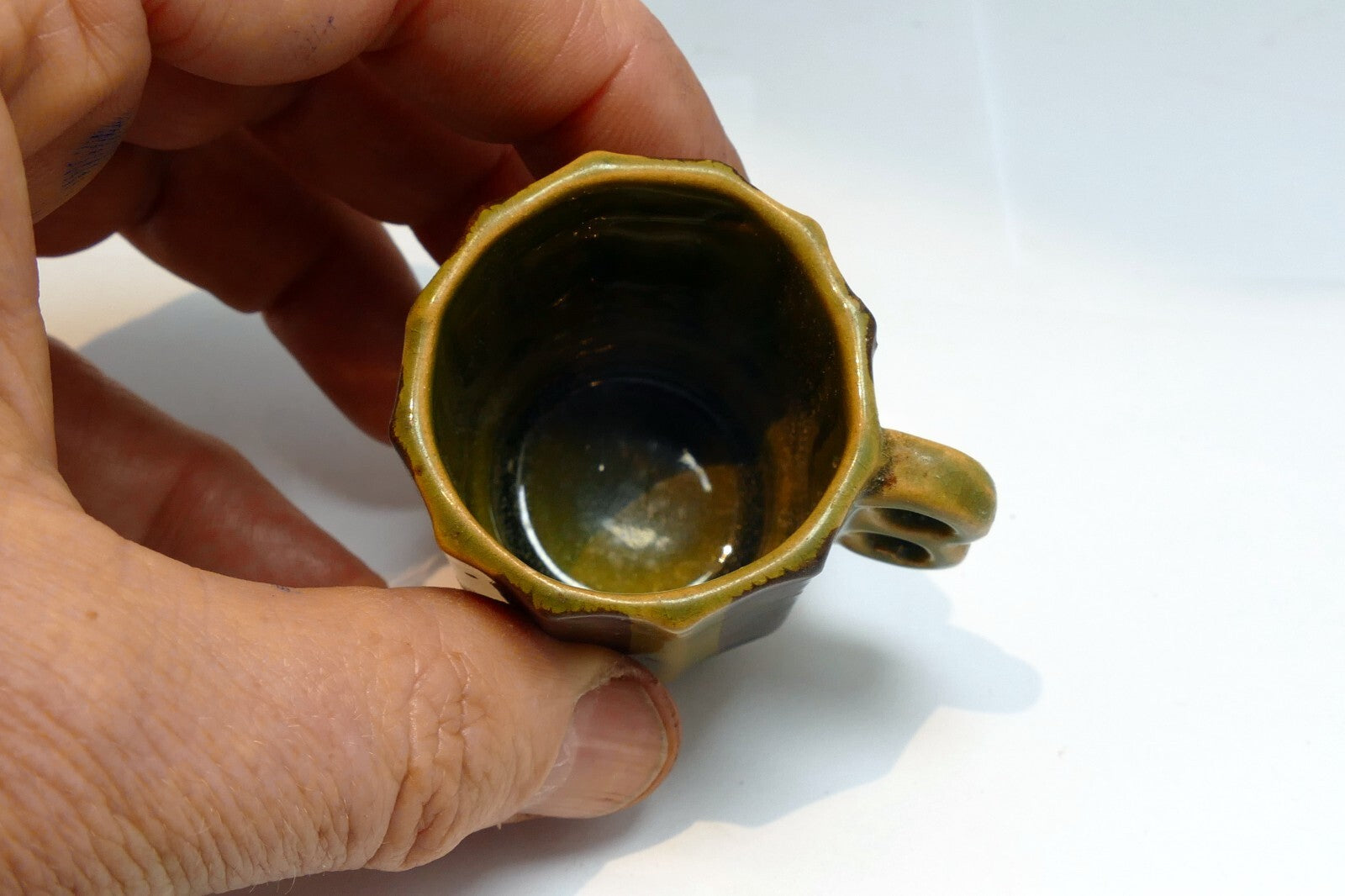 Green Japanese Stacking Double-Handled Coffee/Tea Cup Lines small 2" green brown
