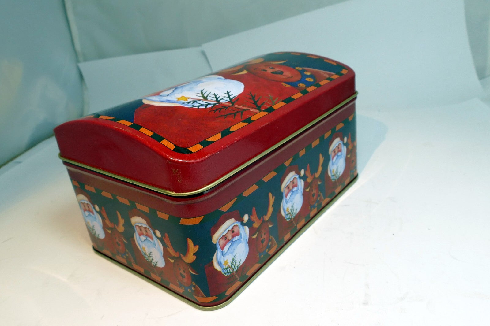 Greenbrier Chocolates Christmas Eve Tin empty container Santa Claus Rudolph Deer