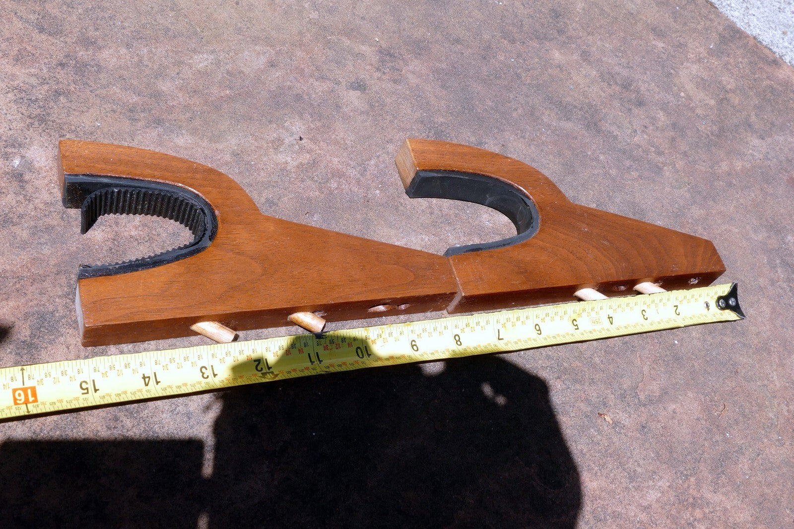 2 Rifle Gun Rack Wall Mount Wooden Shotgun Holder Gun Display Hanger Hand made