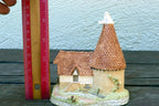 David Winter Cottages Single Oast Handcrafted Figurine Vintage UK Great Britain