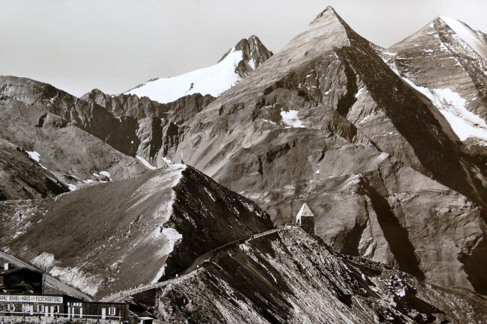 Grossglockner hochalpenstrasse alps austria postcard 1940's   unposted