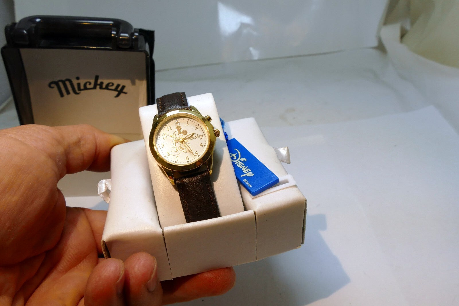 Disney MZB MCK156 Mickey Mouse Musical Watch Brown Leather Band New in Box