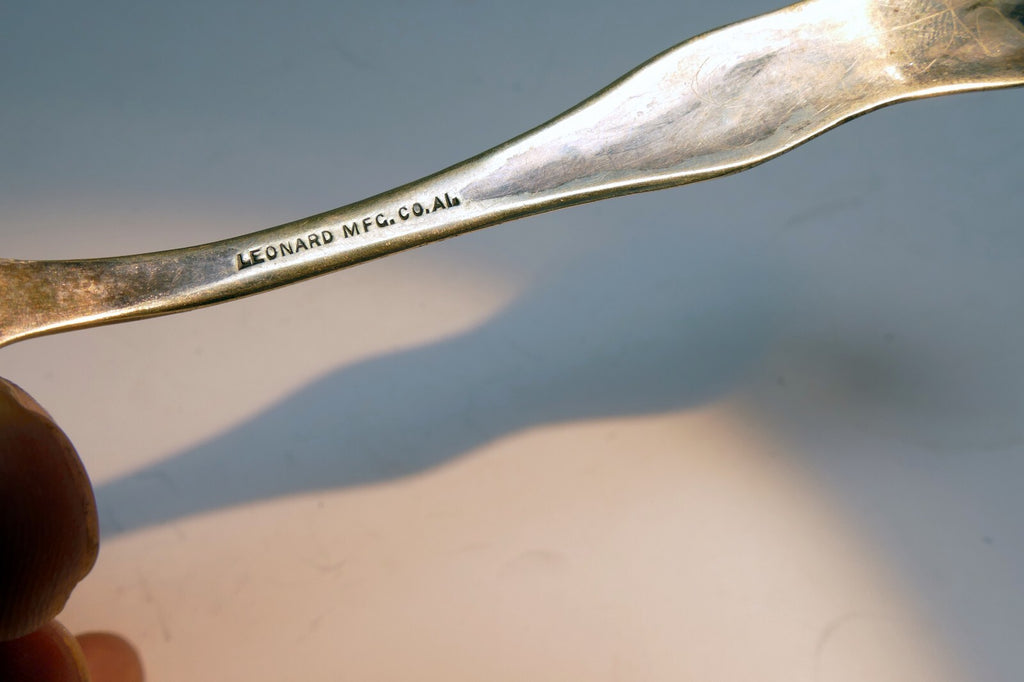 Columbian Exposition 1893 Spoon with Transportation Building plated