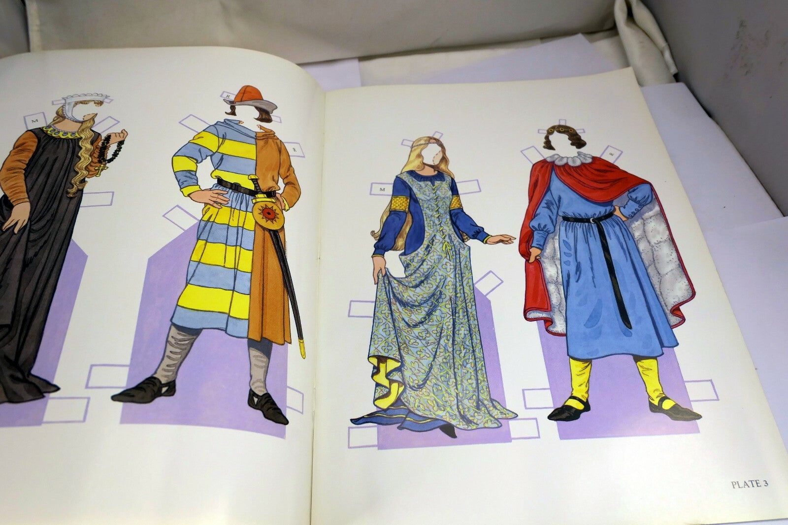 Dover Paper Dolls: Medieval Costumes Paper Dolls by Tom Tierney (1996, Paperback