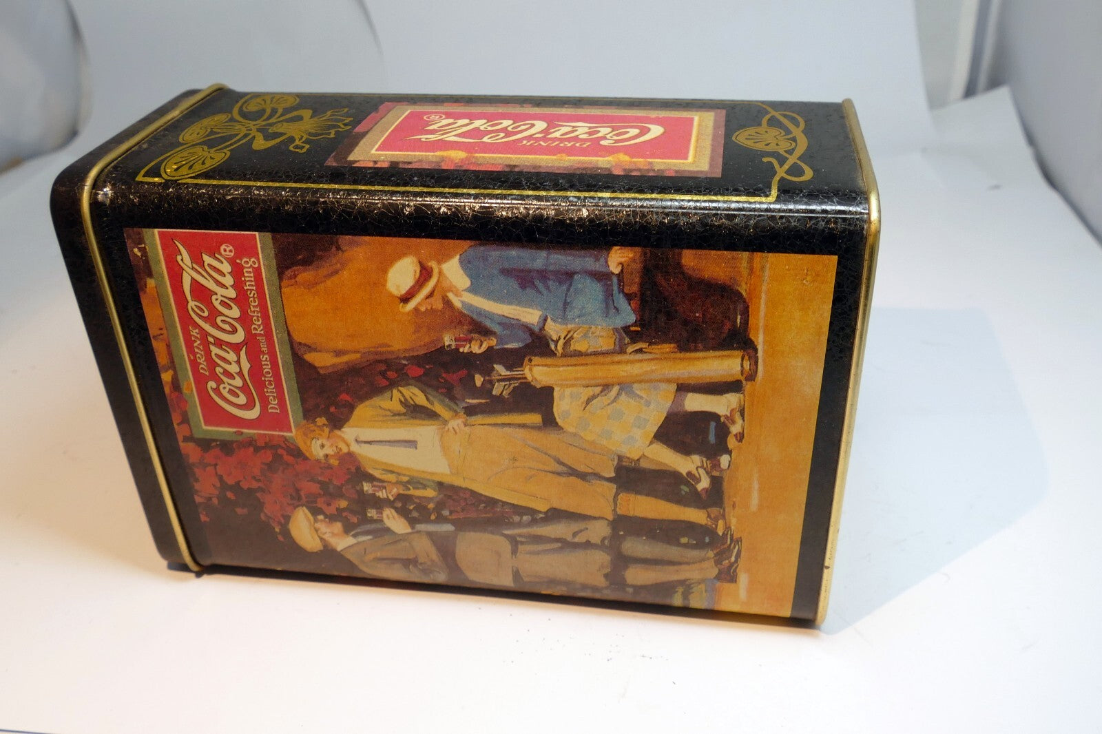 Coca-Cola Tin Can  Red & Gold "Delicious and Refreshing" Drink rectangle  6"
