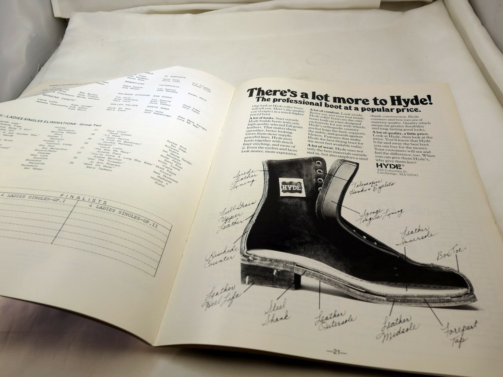 Gold Skate Classic 12th 1977 Program competition  BOOK BROCHURE