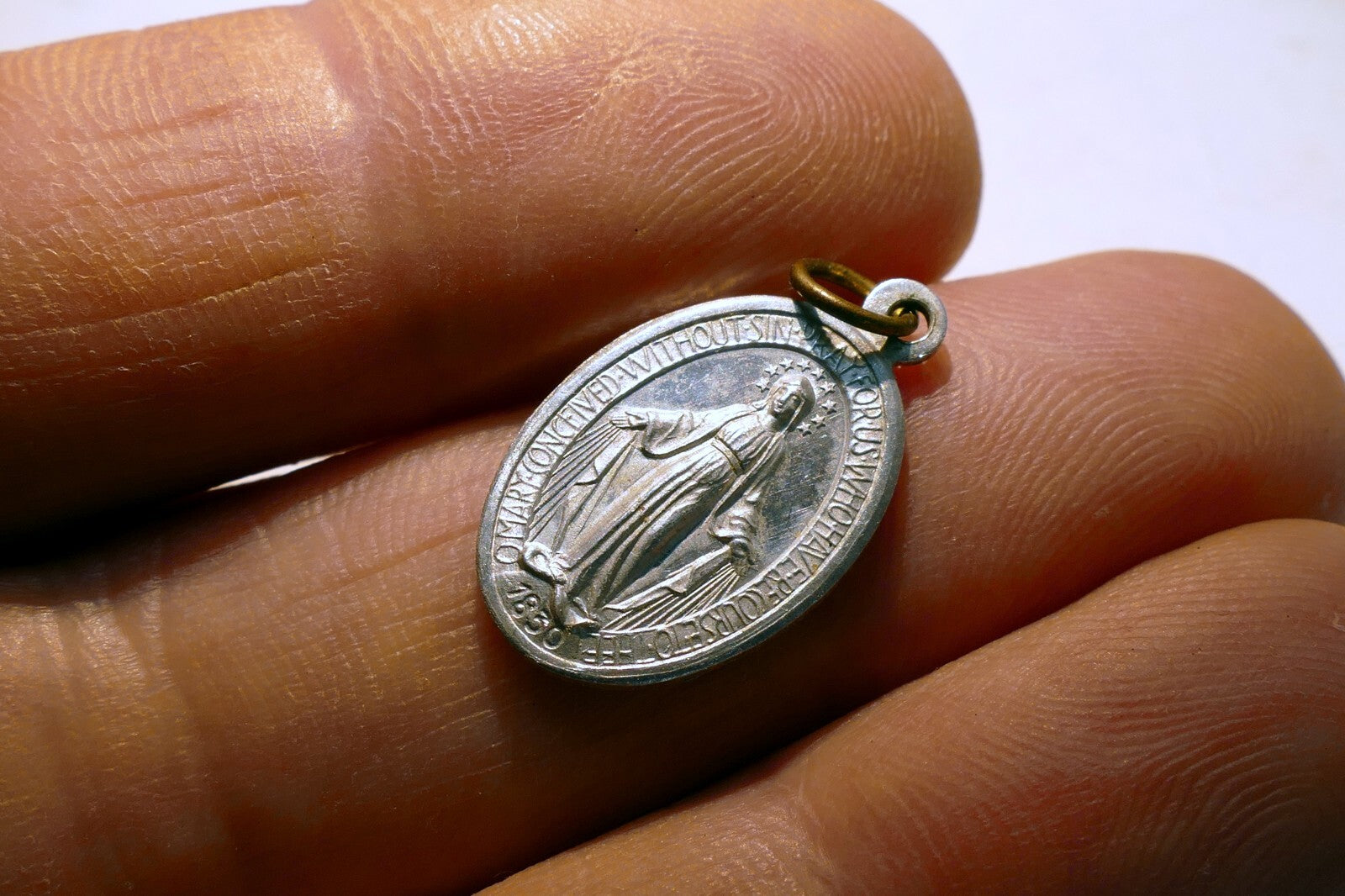 O Mary Conceived Without Sin Pray For Us Who Have Recourse Pendant Charm 1830
