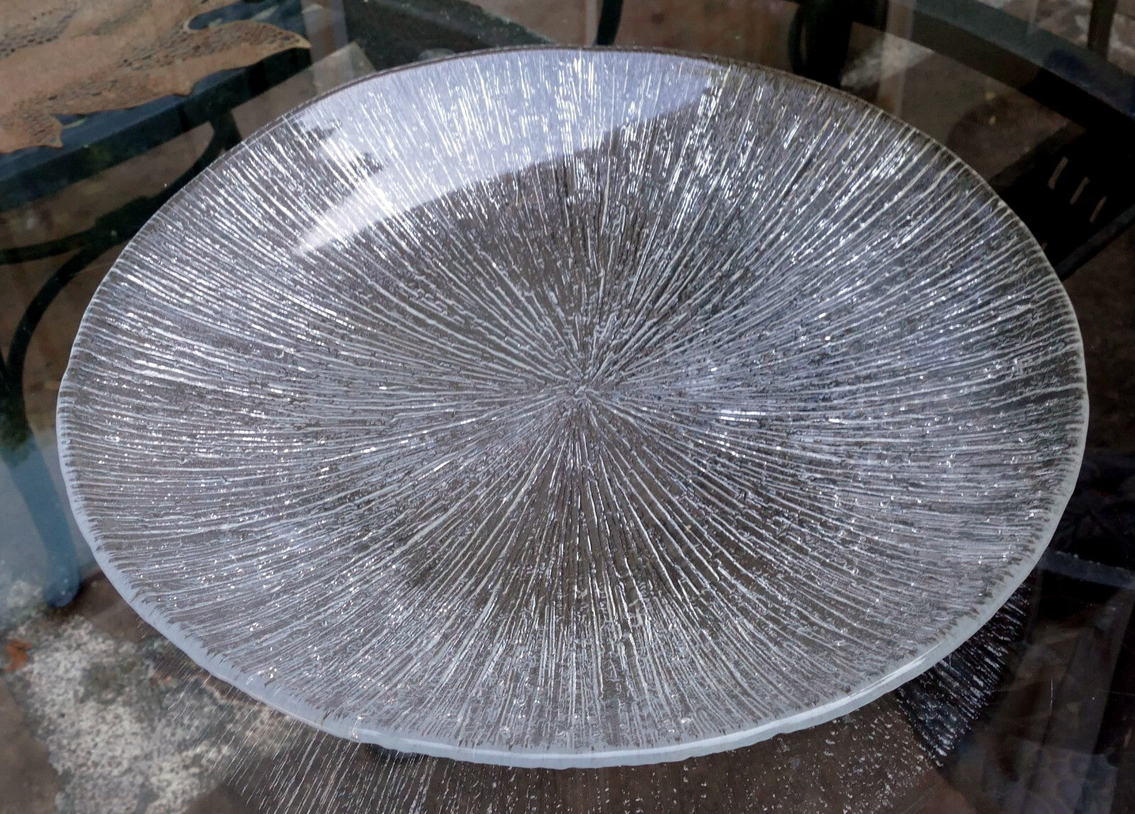 Sasaki japan rain textured clear glass 11" round plate 11x11x1" dinner lunch