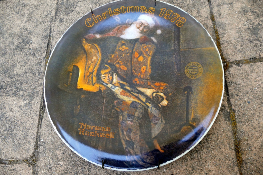 NORMAN ROCKWELL "Christmas Dream" Plate 1978 Christmas Knowles