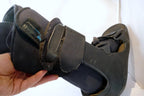 Ovation Medical Right Short Pneumatic Air Walker Shoe Boot Brace size Small kids