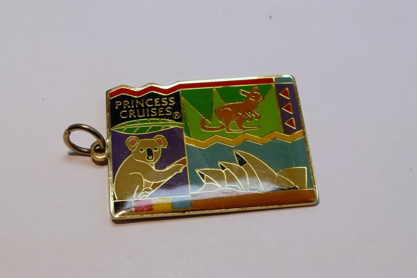 Grand Princess Cruises Australia Souvenir Charm 3.5X4.5cm koala kangaroo pendant