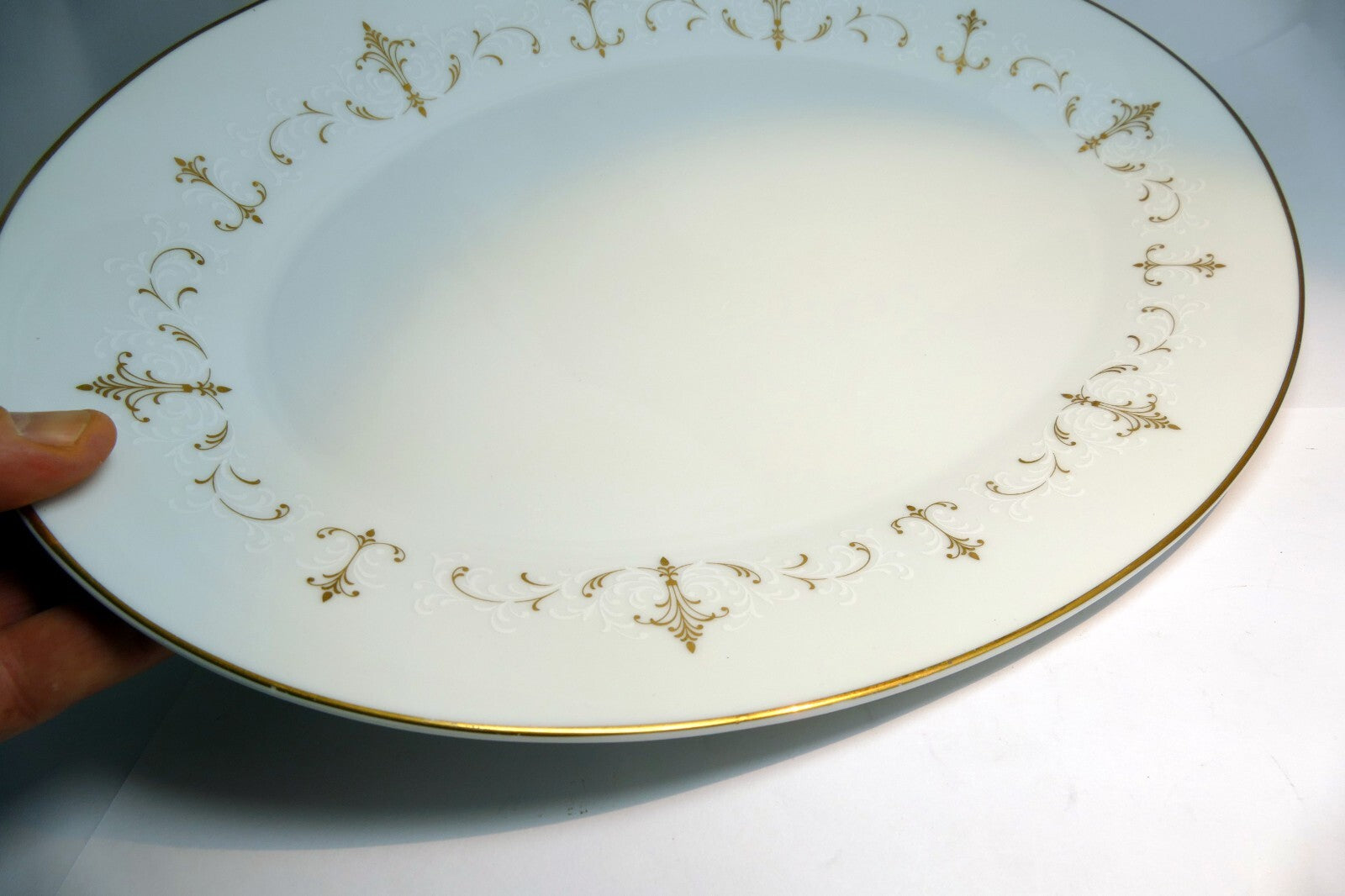 Noritake Courtney #6520 Platter Dinner Plate main dish Thanksgiving large 14"
