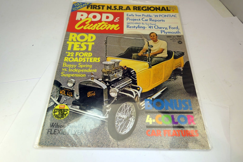 Rod & Custom August 1972 Magazine HFirst NSRA Regional '32 Ford Raodster