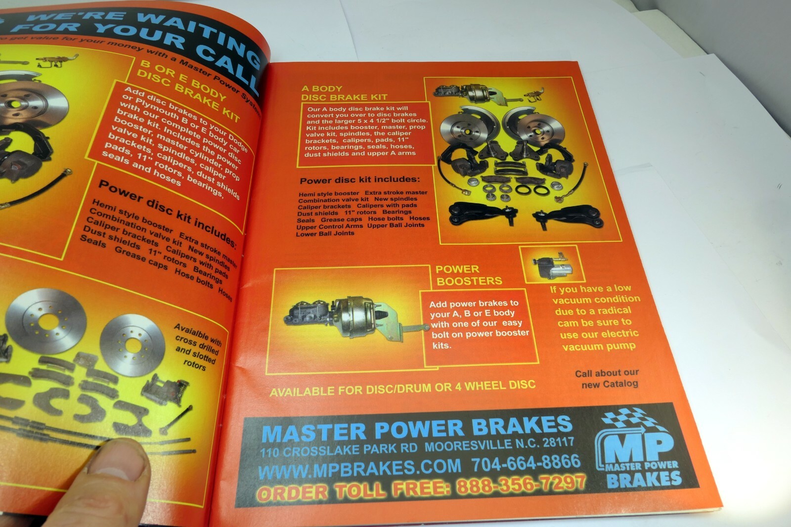 MOPAR MUSCLE Magazine December 2005 150-MPH Raod Street Runner