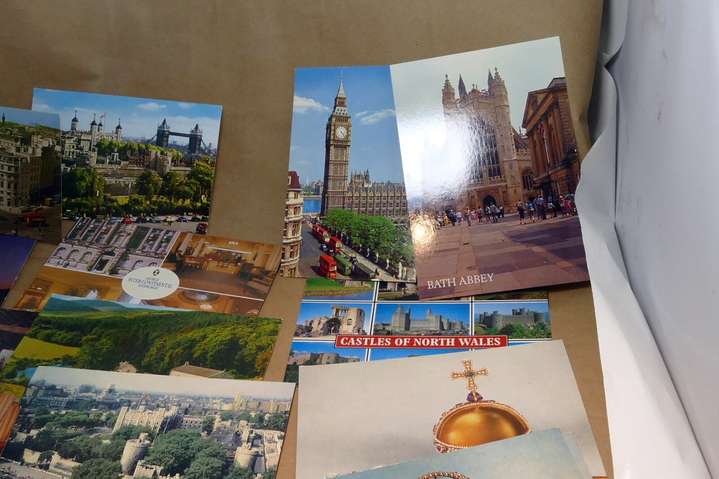 United Kingdom London Britain Unposted Postcard Lot pack of 20 Towns 1970's